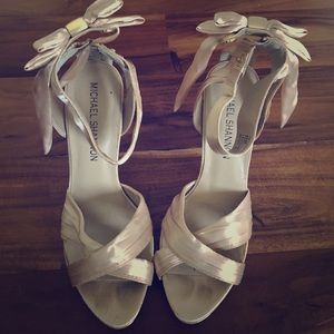 Michael Shannon heels