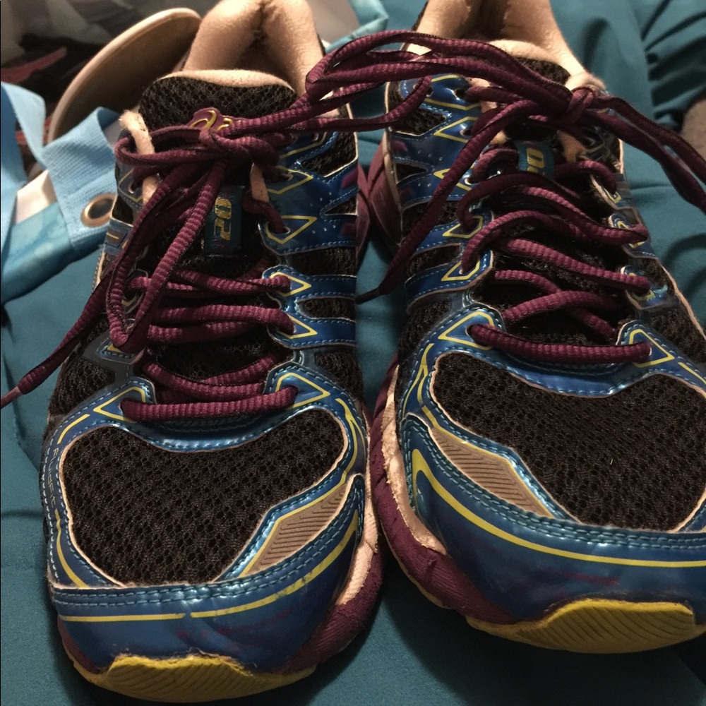 Women's asics running shoes