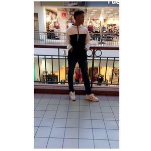 Meet your Posher, Cris