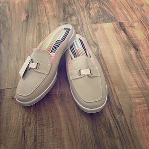 Own them :) Grasshoppers