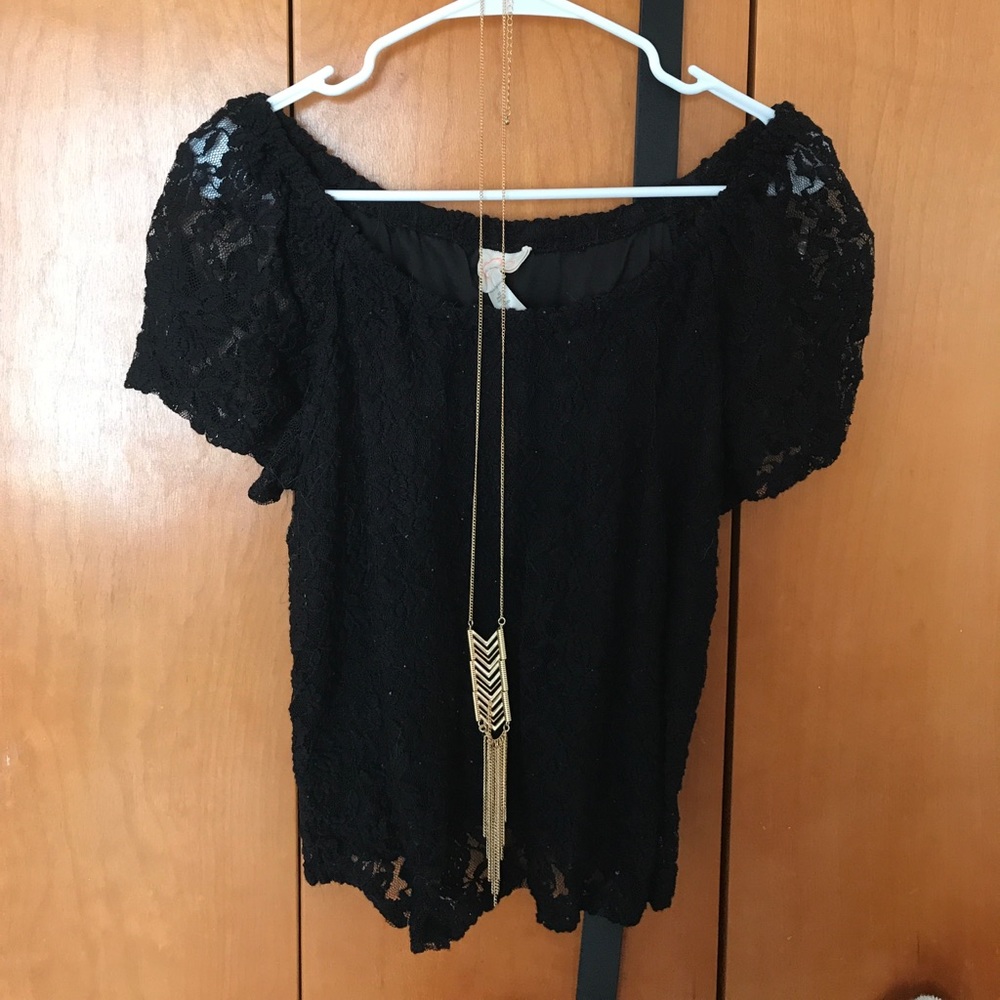 Black lace crop top