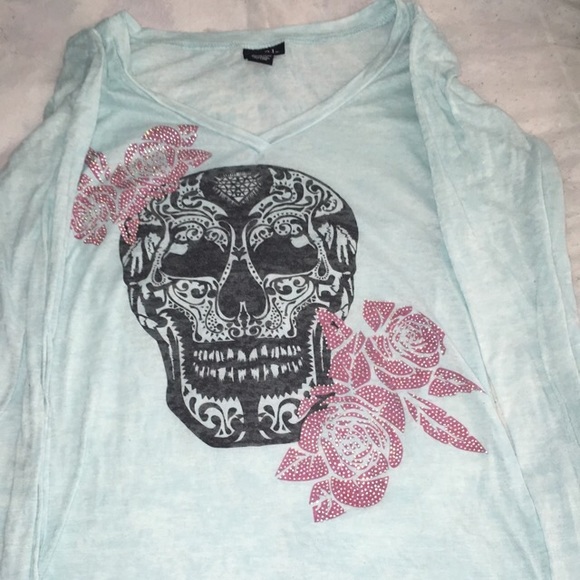 Long sleeve skull shirt - Picture 2 of 2