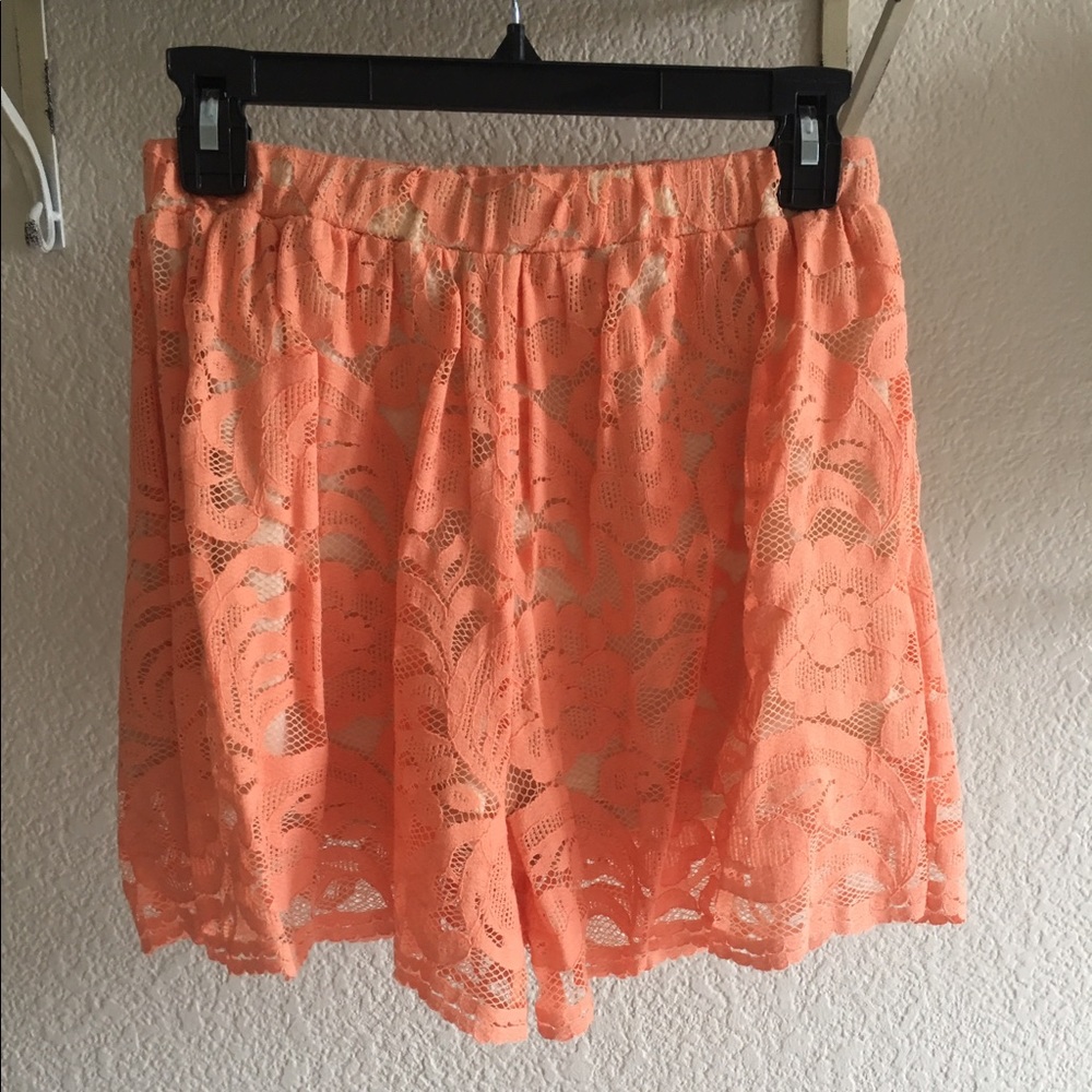 Floral lace shorts!
