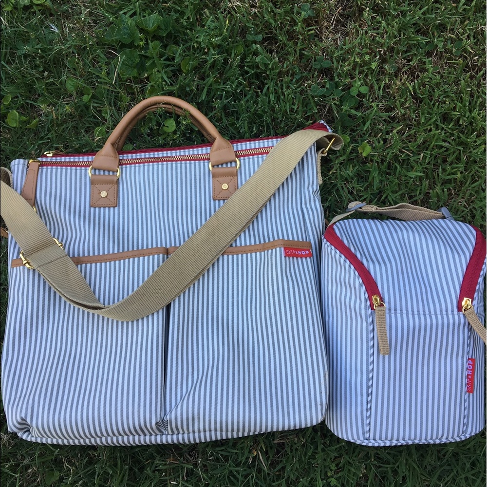 Skip Hop Duo diaper and bottle bag