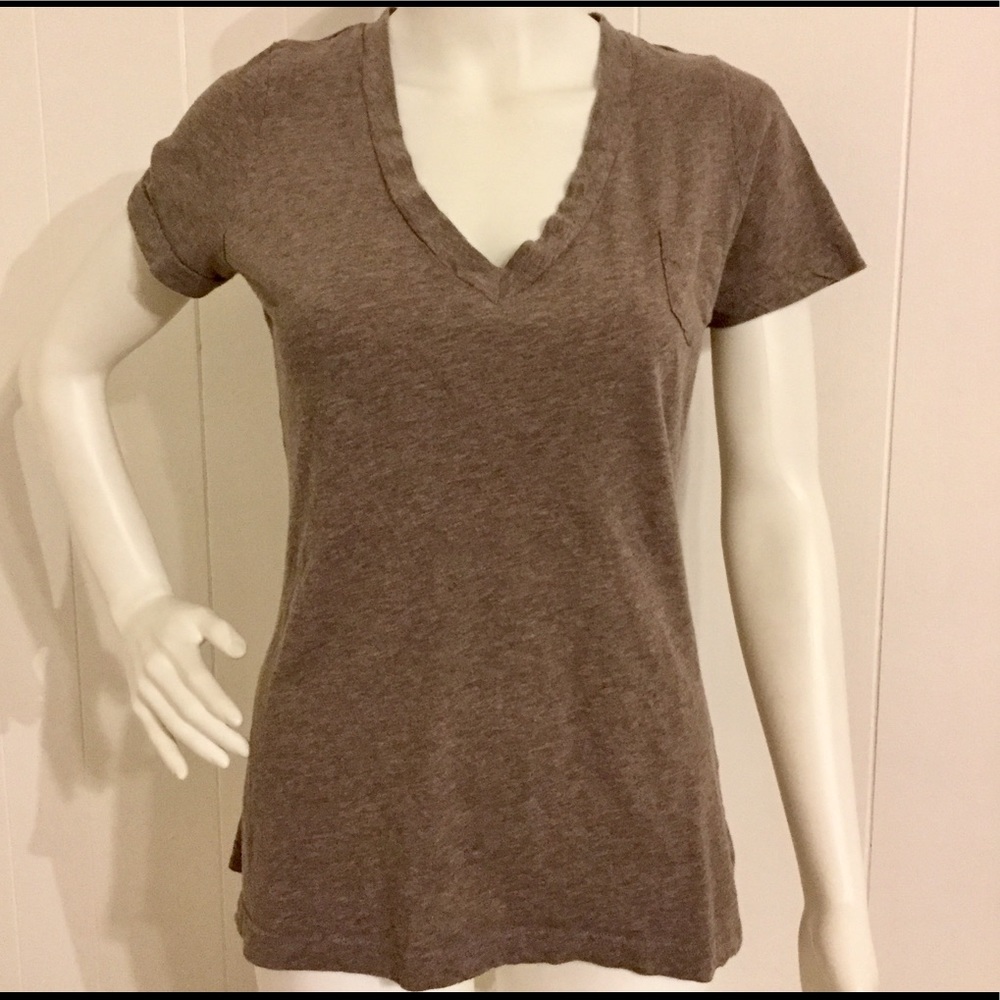 Mossimo boyfriend tee v-neck