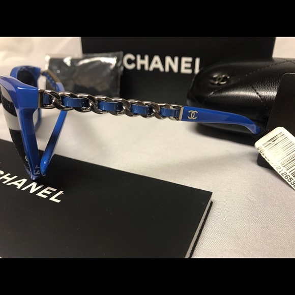 CHANEL Sunglasses brand new Blue Silver