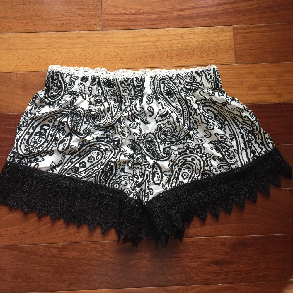 Lace shorts