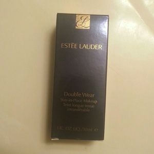 BNIB New Estee Lauder Double Wear Amber Honey 5N2