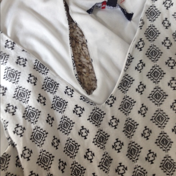 Black and white patterned Romper - Picture 5 of 6