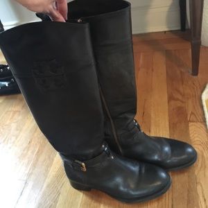 Tory burch boots