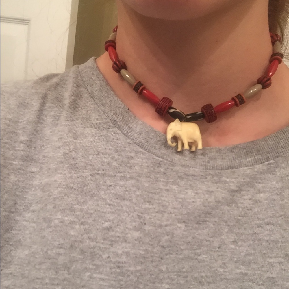 Choker necklaces and ring