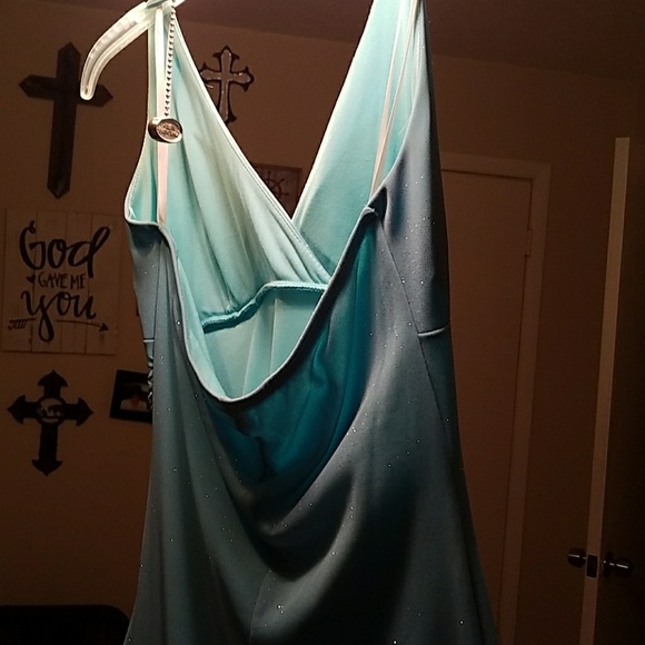 Light blue prom dress - Picture 3 of 3