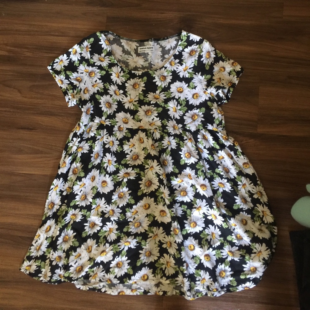 American apparel babydoll dress daisy print