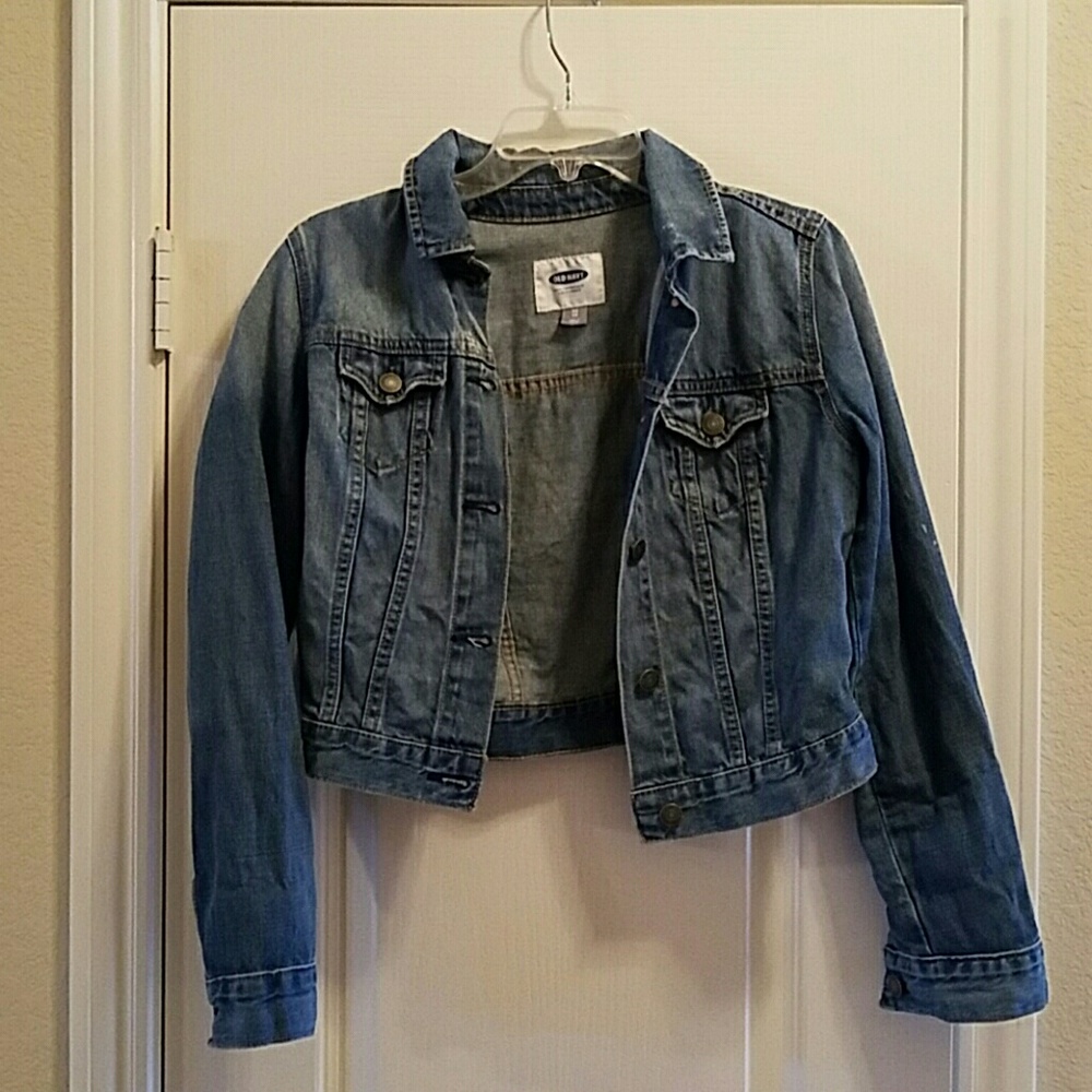 Denim jacket. Mid length.