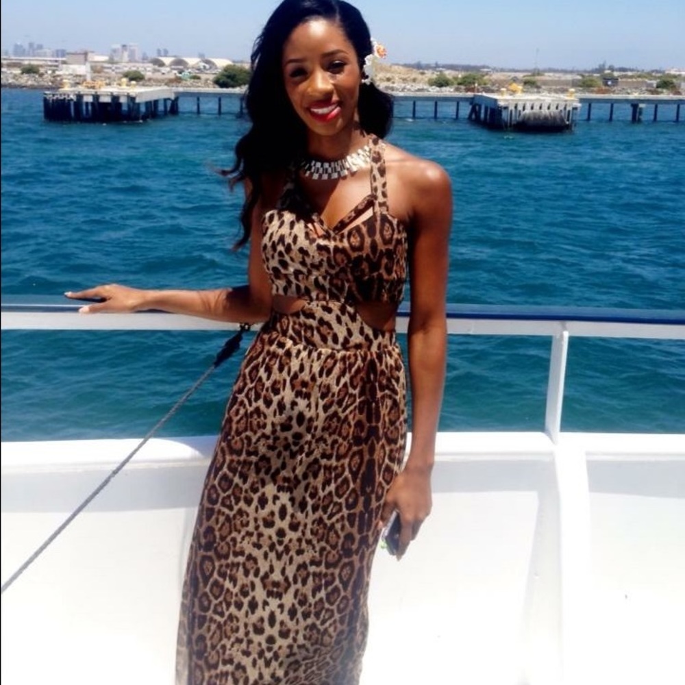 Leopard Print chiffon Maxi Dress
