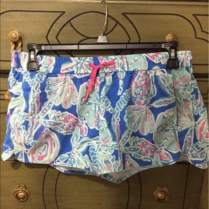 Lilly pulitzer run around shorts Large