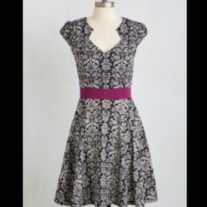 ModCloth Story of Citrus in Damask