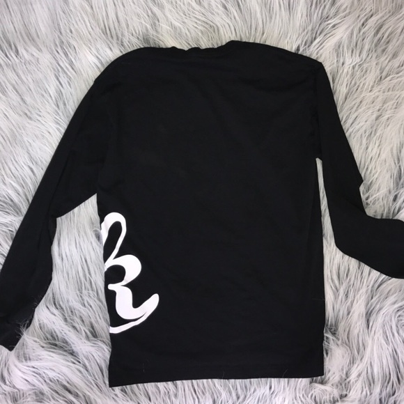 New✨PINK Victoria's Secret Oversized Black Shirt - Picture 2 of 2