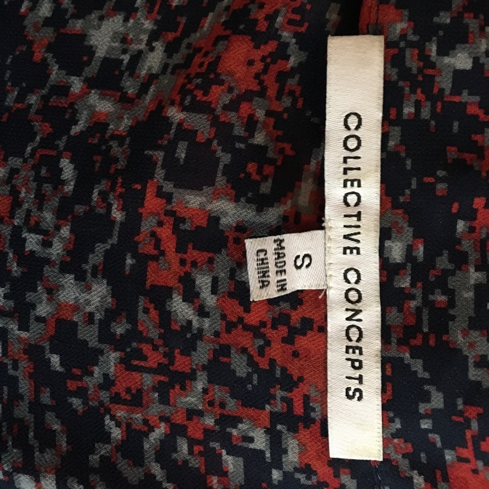 Collective Concepts Rilo blouse - Picture 2 of 3