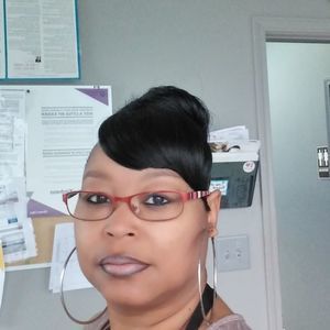 Meet your Posher, Carolyn