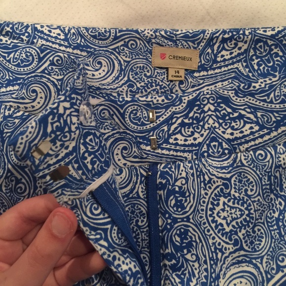 Blue and White Cremieux Shorts - Picture 3 of 3