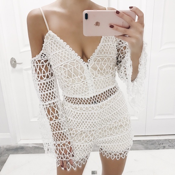 SOLD OUT ❌ Harper Romper - Picture 3 of 6