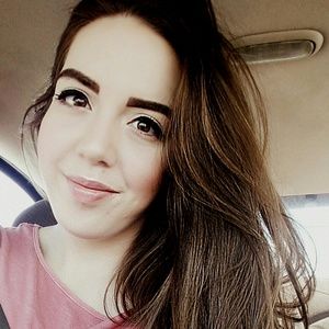 Meet your Posher, Shelby