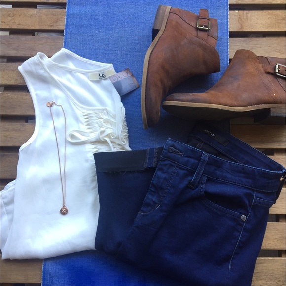 Paige Denim Skinny Jeans 👖 - Picture 4 of 4