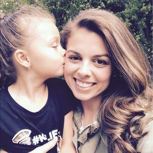 Meet your Posher, Amber