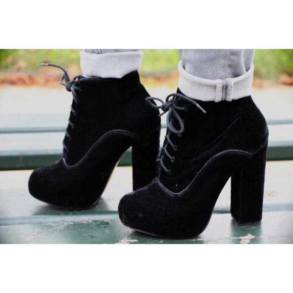 Black Suede Lace Up Lita High Heel Platform Boots - Picture 3 of 6