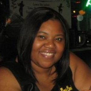 Meet your Posher, Stella