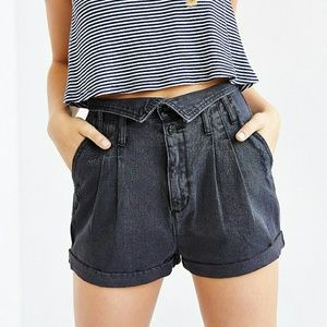BDG Fold over High-Waisted Black shorts
