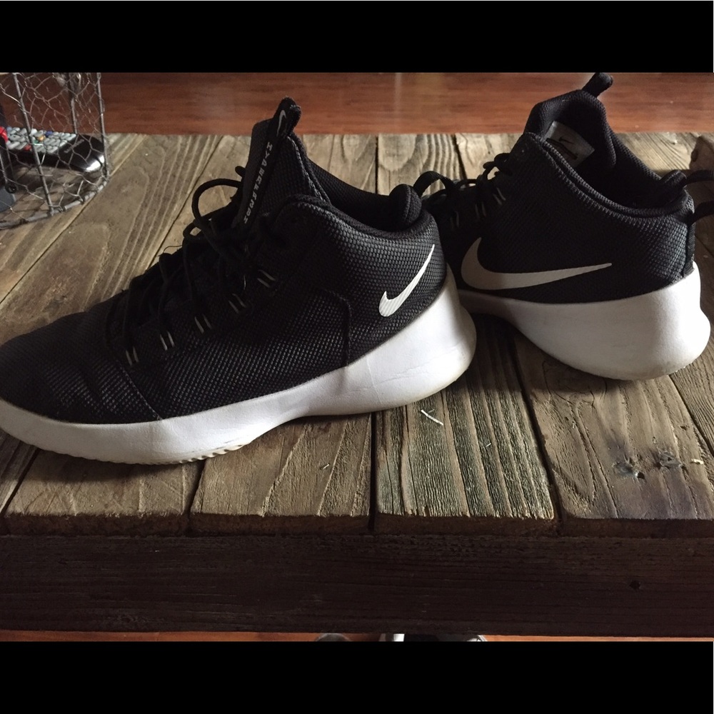 Nike Hyperfr3sh WILL TAKE OFFERS!