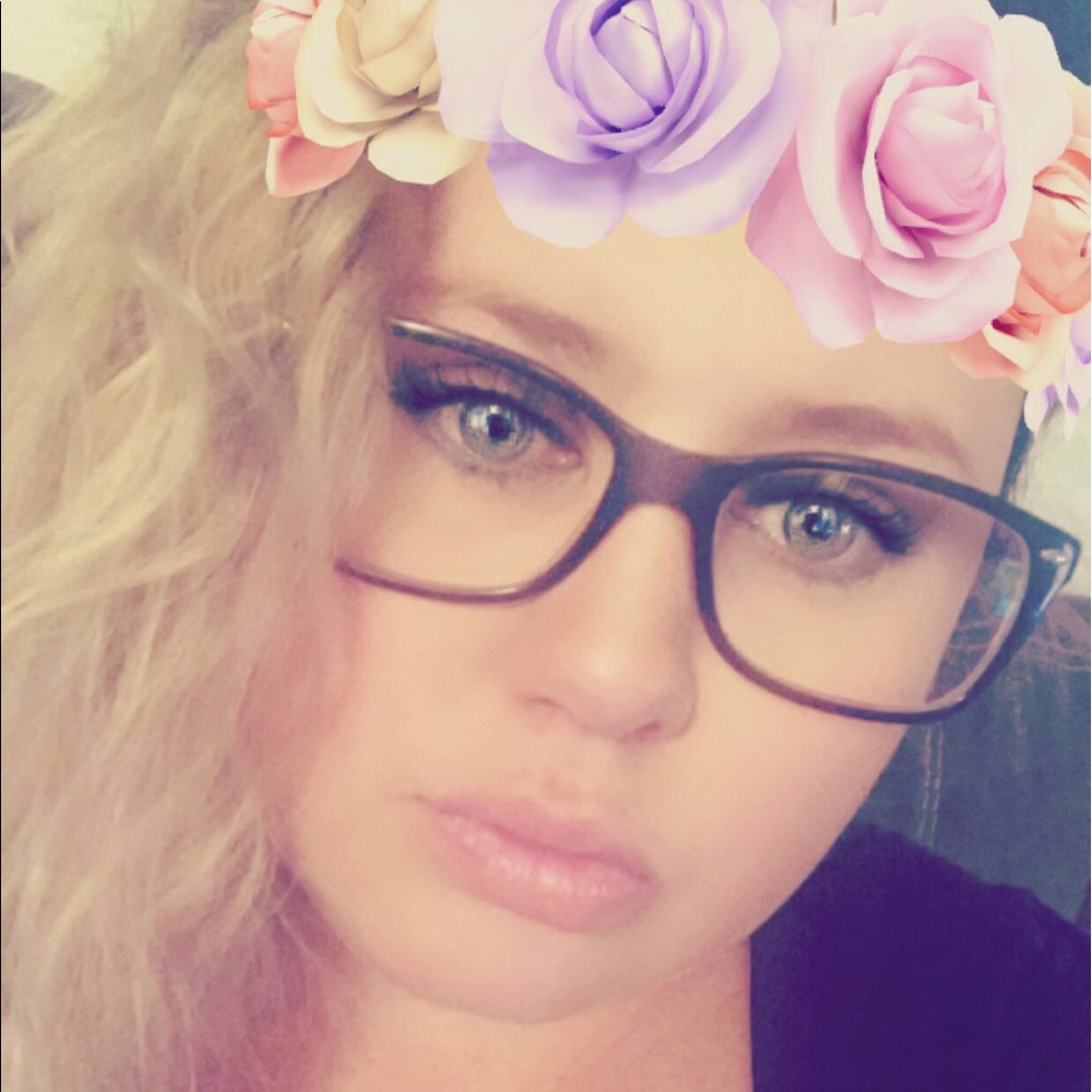 Meet your Posher, Heather