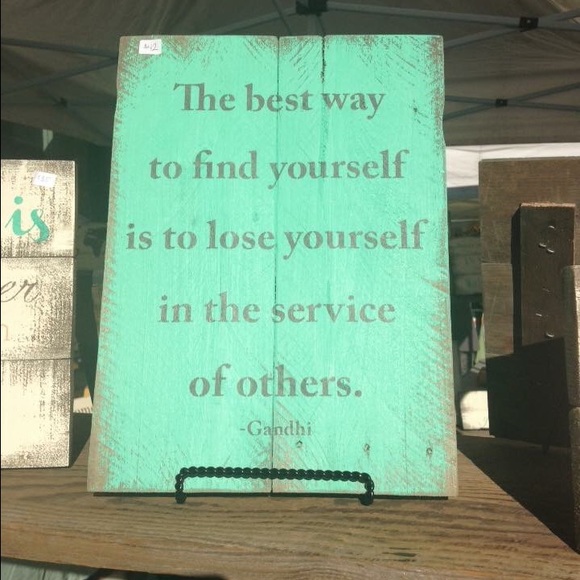 Meet your Posher, Molly - Picture 2 of 3