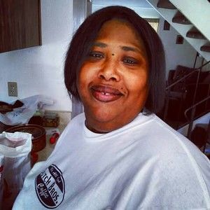 Meet your Posher, Debra