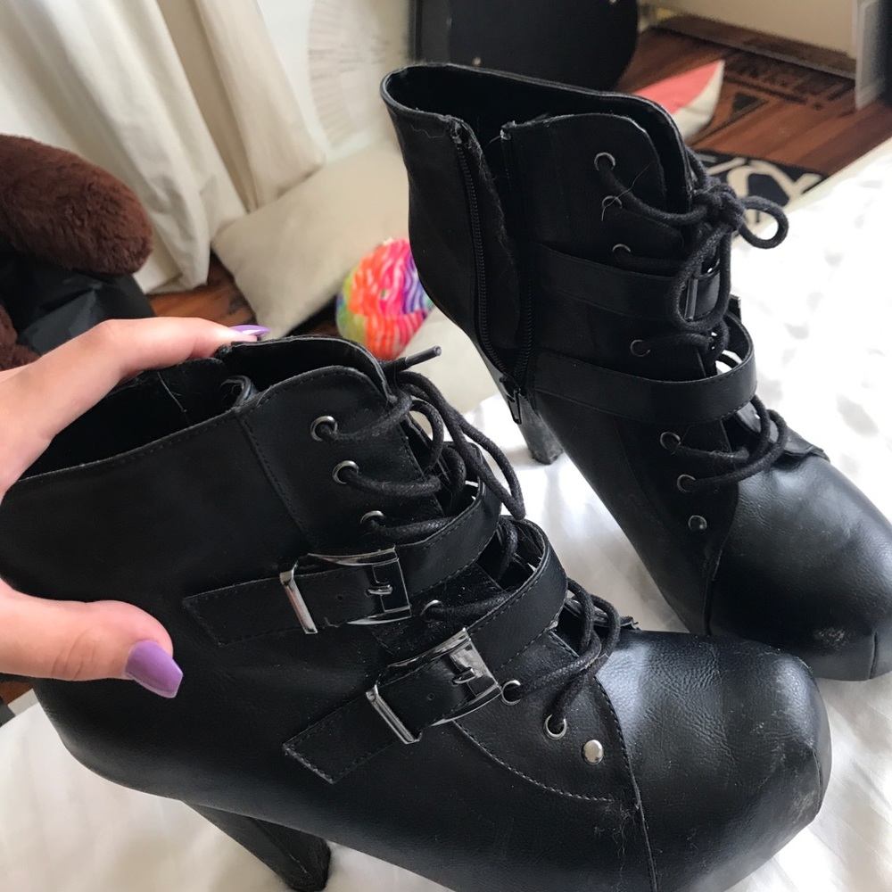 black fake leather heeled booties