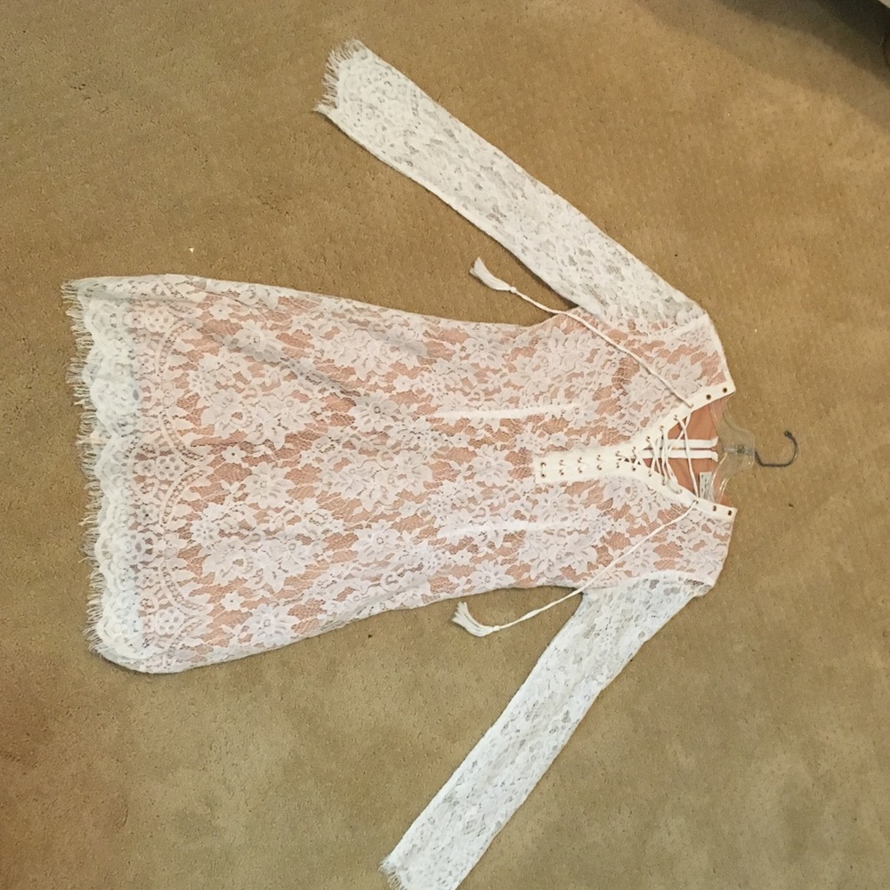 White lace dress