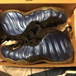 Royal blue foams