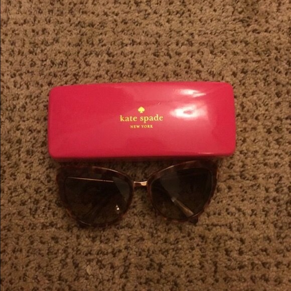Kate Spade Sunnies!