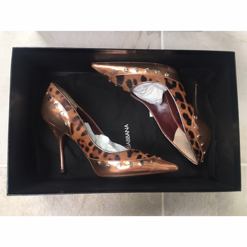 ✨Treat Yourself✨ Dolce & Gabbana Pumps