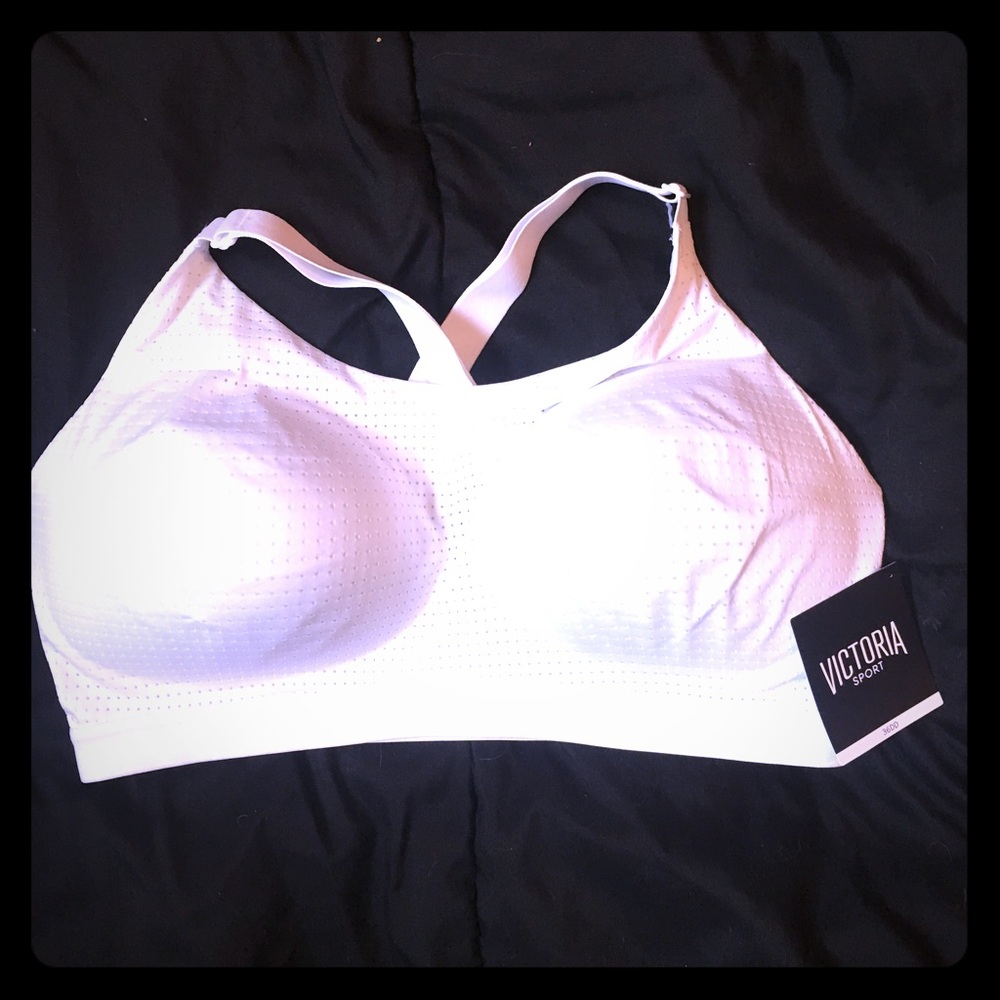 NWT VS Sport Bra