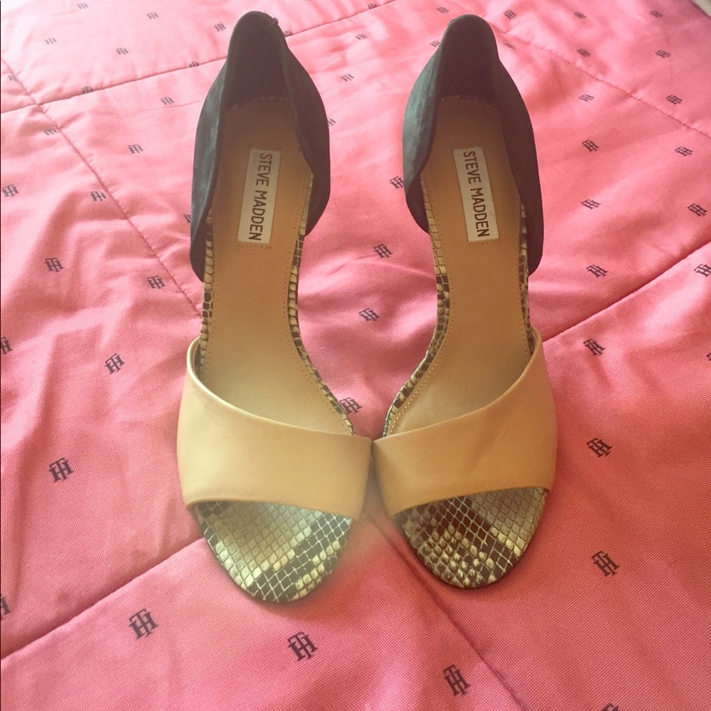 Steve Madden heels size 8