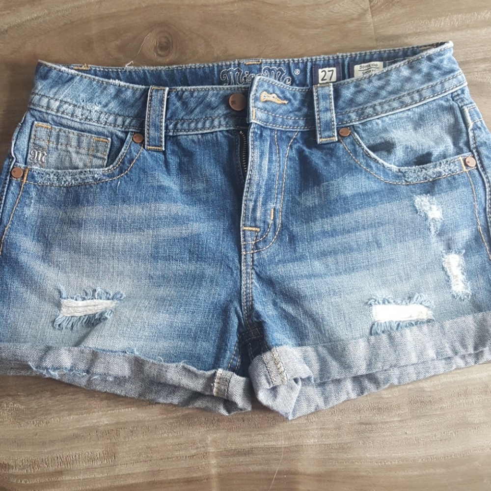 Miss Me Boyfriend shorts