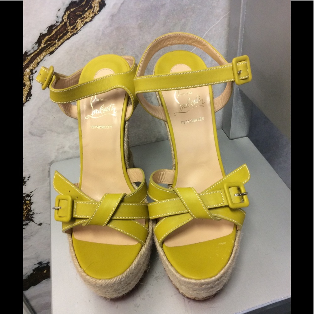 Christian Louboutin Wedges aunthenic