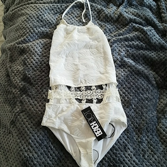 BEACH RIOT Casa Blanca one piece - Picture 4 of 7