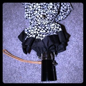 🌂❤️ COACH Umbrella✨😍 ‼️ PRICE DROP ‼️