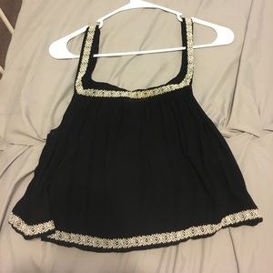 cute black top for summer!