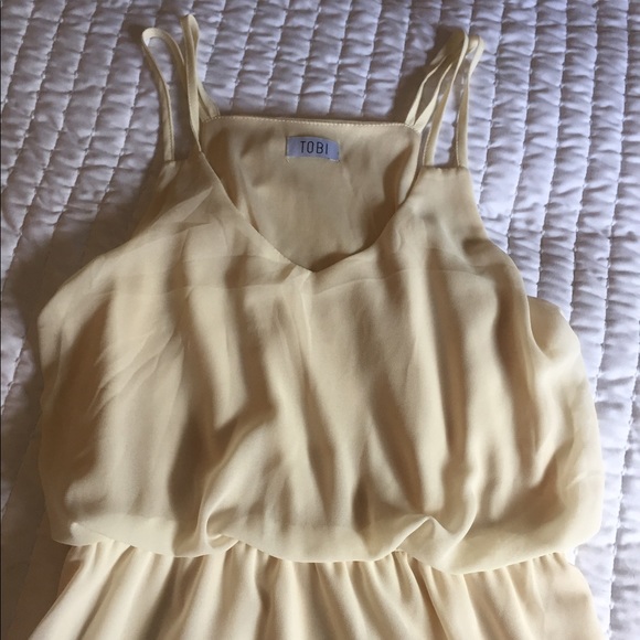 Ivory Flowy Dress - Picture 2 of 3