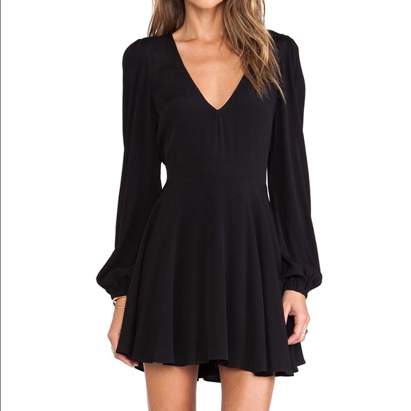 Lovers + Friends Dresses & Skirts - Lovers + Friends Long Sleeve Shimmy Dress
